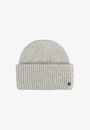 Lichtgrijze geribbelde gebreide beanie met een opgerolde rand, gemaakt van gestructureerde wol, met een klein zwart logo aan de zijkant.