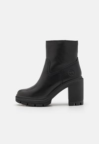 ALLINGTON HEIGHTS - Botines con plataforma - black