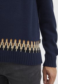 Blend BHPULLOVER - Stickad tröja - dress blues