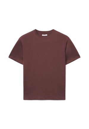 Maglietta bordeaux a maniche corte in morbido cotone, con scollo rotondo e design semplice, taglio dritto e senza motivi.