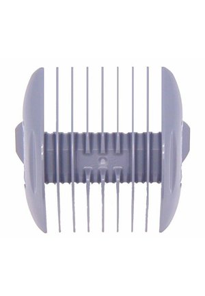 Grijze haarclipperbescherming met een brede basis en meerdere verticale tanden voor het aanpassen van de haarlengte. Stevig plastic materiaal met een gladde textuur.