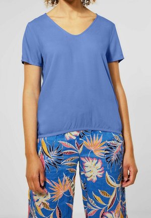 Blouse - light blue