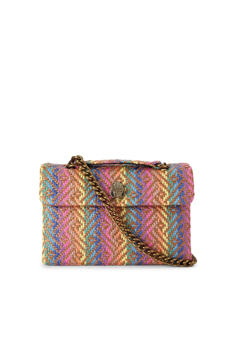Woven handbag w kolorze różowym, niebieskim i złotym z wzorem w rybią ością. Posiada metalowy zapięcie i złotą łańcuszkową rączkę. Prostokątny kształt.