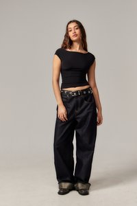 BDG Urban Outfitters CAP SLEEVE BACKLESS - T-paita - black