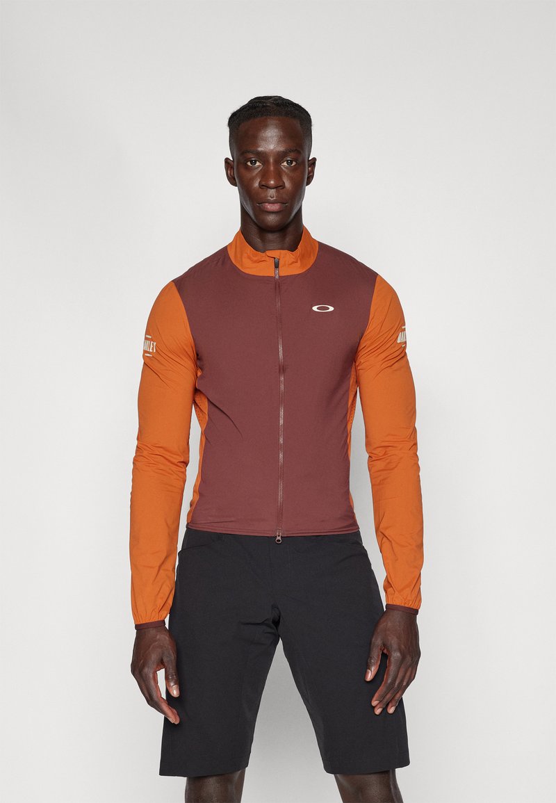 Oakley OFF GRID JACKET - Lauko striukė - grenache