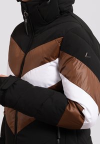 Luhta Snowboardjacke - black