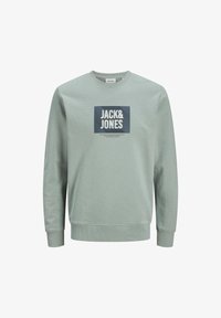 Ei valittu, iceberg green