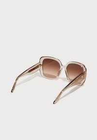 QUAY AUSTRALIA FULL GLAM - Aurinkolasit - doe/brown fawn
