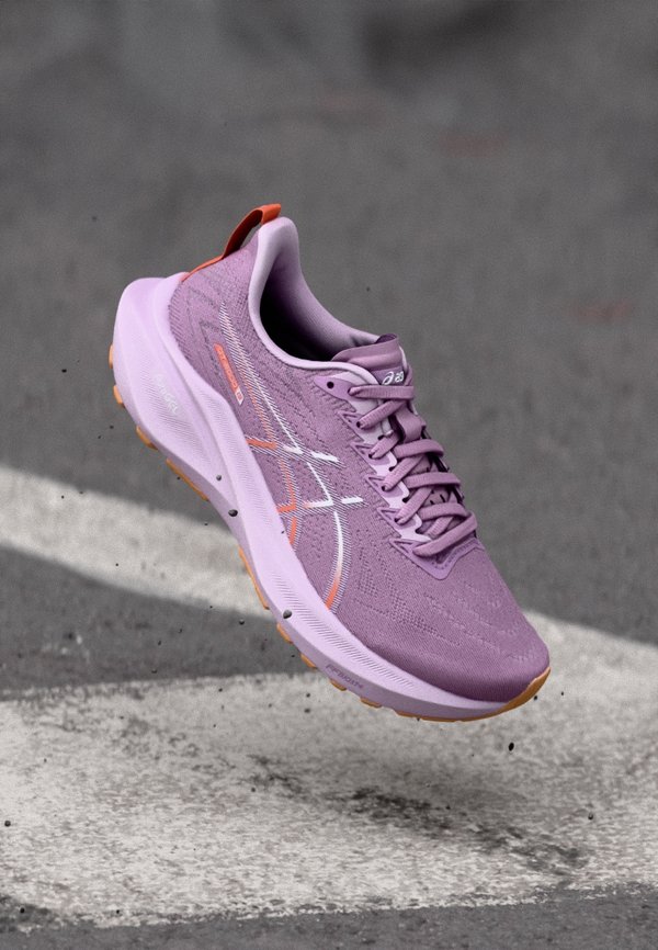 GT-2000 13 - Road running shoes - lilac3