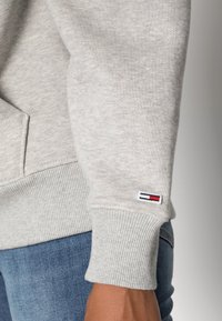 Tommy Jeans Felpa con cappuccio - mottled light grey