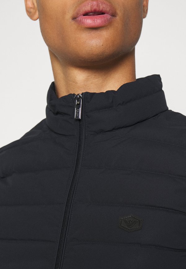 DOWN WAISTCOAT - Waistcoat3