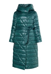 Prošívaný dlouhý puffer kabát v tmavě tyrkysové barvě, s vysokým límcem, páskem v pase a lesklou, texturovanou tkaninou s trojúhelníkovými vzory.