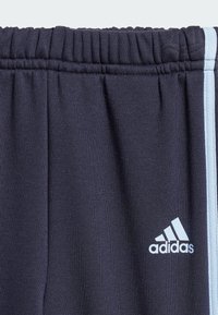 adidas Performance ESSENTIALS ALLOVER PRINTED - Treningas - clear sky