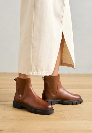 LEATHER - Plateaustøvletter - cognac