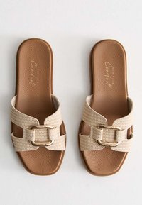 New Look Wide Fit WIDE FIT RAFFIA HARDWARE STRAP - Ciabattine - off white