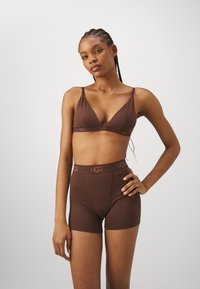 UGG ALEXIAH BOY - Boxerky - cola