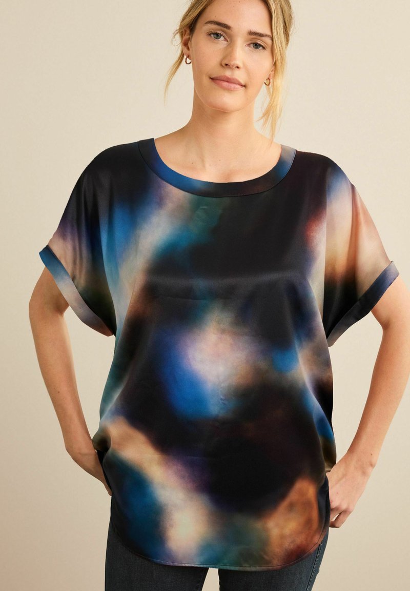 Next SATIN SHORT SLEEVE CURVED HEM TSHIRT Blouse black tie dye