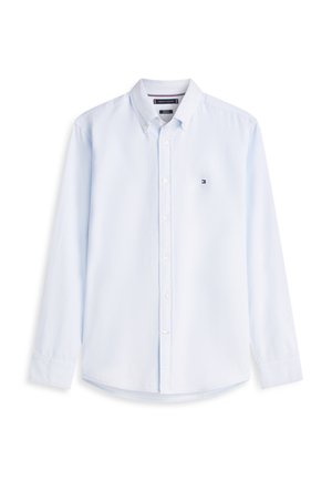 Ανοιχτό μπλε πουκάμισο με μακριά μανίκια και κουμπιά, με γιακά που κλείνει με κουμπί και μικρό λογότυπο Tommy Hilfiger στο αριστερό στήθος.