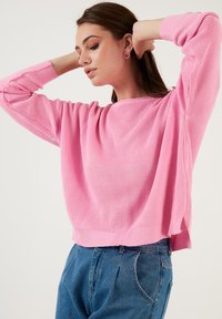 LELA Strickpullover - pink