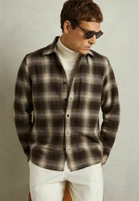 Reiss REGULAR FIT - CROSBY CHECK PATCH-POCKET - Summer jacket - brown multi
