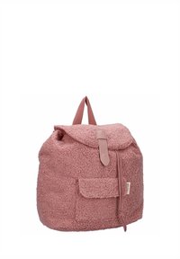 Rosa fleece rygsæk med en blød tekstur, snørrelukning, forlommem og justerbare stofstropper. Flad, rundet form.