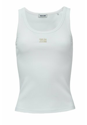 Camiseta de tirantes blanca con canalé y escote redondeado, con un sutil logo dorado "SALSA JEANS" en el frontal. Tejido suave y diseño ajustado.