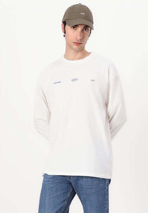 STRAIGHT - Straight leg jeans4