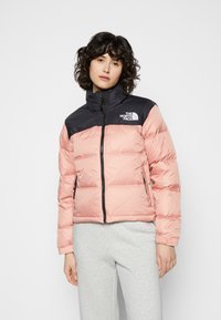 The North Face RETRO NUPTSE JACKET - Casaco de penas - rose dawn