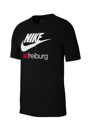 T-shirt noir à manches courtes Nike avec logo Nike blanc et texte "sc freiburg" en rouge et blanc sur le devant.