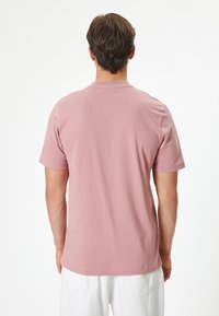 Koton - T-shirt basic