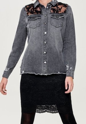 Blusa - used denim
