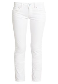 Jeans blancos hechos de una mezcla de algodón, con un corte Slim, diseño tradicional de cinco bolsillos y un acento de botón azul claro.