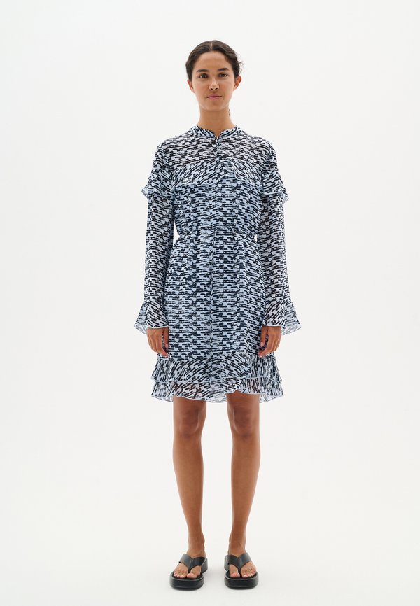 CESSIEIW  - Freizeitkleid - neutral diffused wall