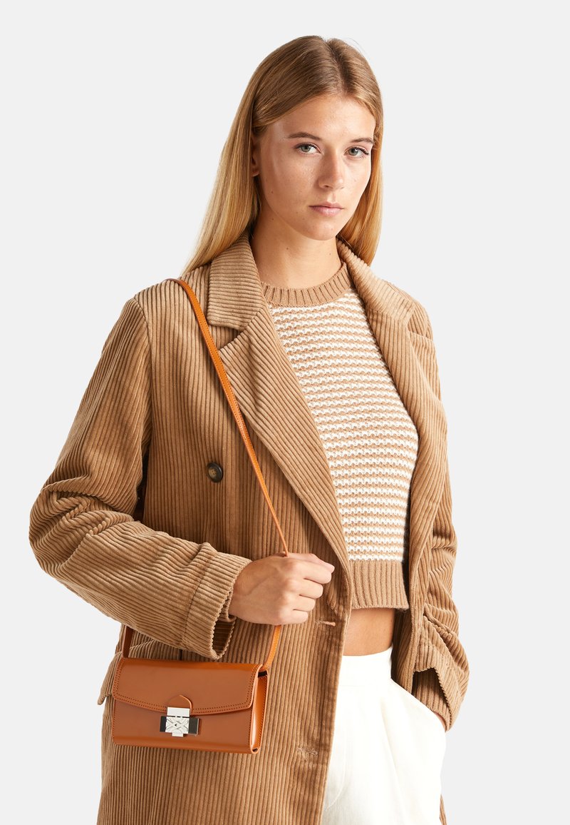 Bolso De Rafia United Colors Of Benetton SHOULDER Borsa A Mano