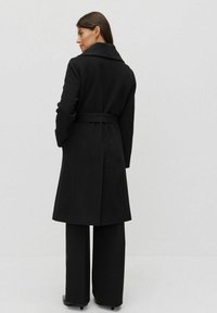 STOCKH LM SELMA - Klassisk kappa / rock - black