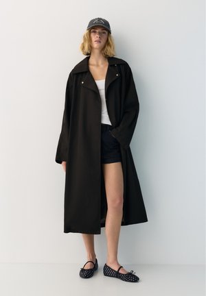 PULL&BEAR LIGHTWEIGHT OVERSIZE - Klasszikus kabát - black