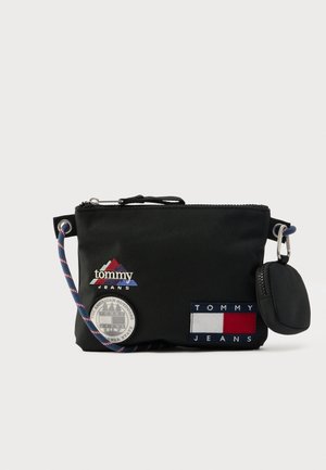 ARCHIVE TREK SACOCHE - Alkalmi kézitáska - black