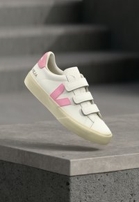 Nem kiválasztott, white/guimauve