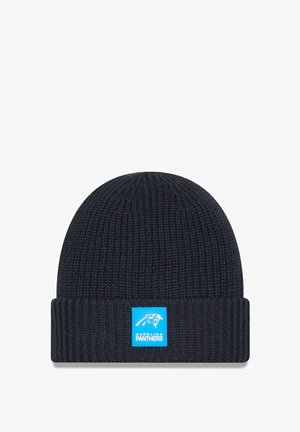 Beanie blu navy realizzato in materiale a costine, presenta un risvolto e una toppa con logo blu che raffigura un pantera.