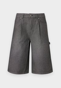 Επιλέχθηκε, black wash faded