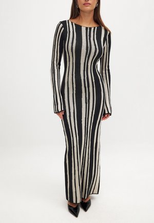 NA-KD Jumper dress - black beige