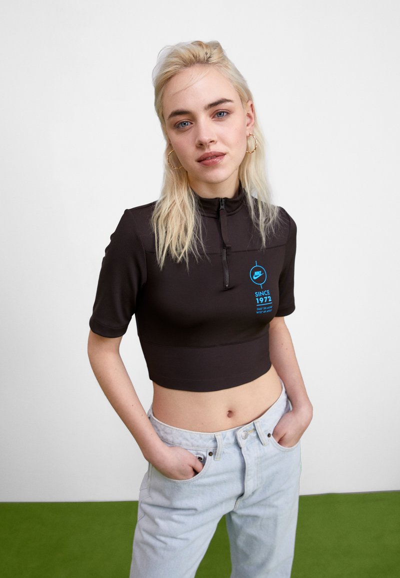 Nike Sportswear Print Tshirt velvet brown/brown Zalando.ie