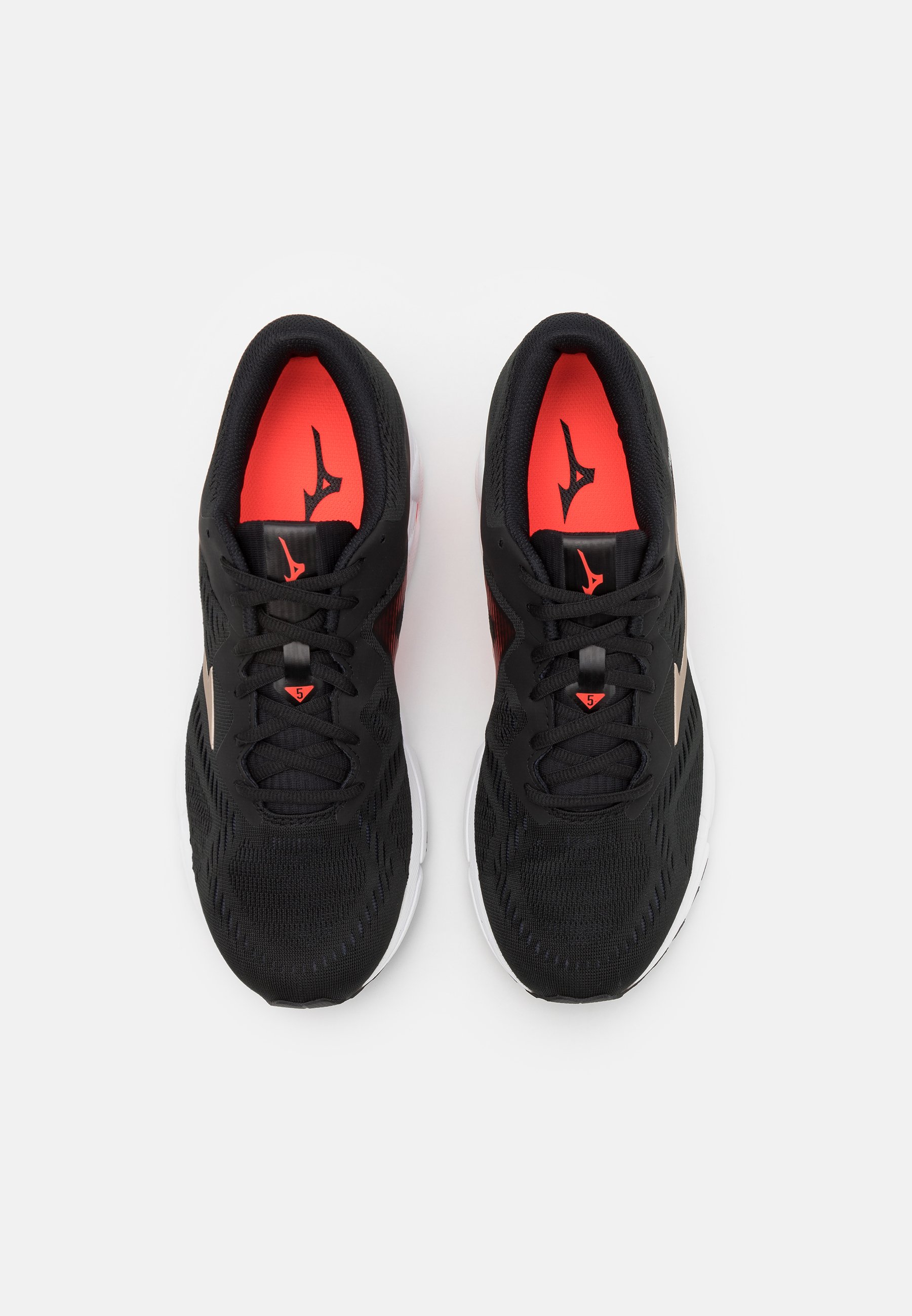 chaussures mizuno running jordan