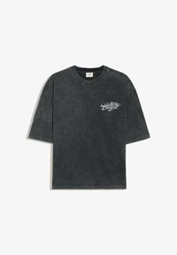 Selected, black