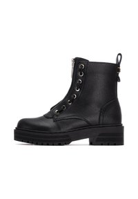 Botas negras de cuero hasta el tobillo con acabado texturizado, con cremallera lateral, parte delantera con cordones y suela de goma gruesa con patrón antideslizante.