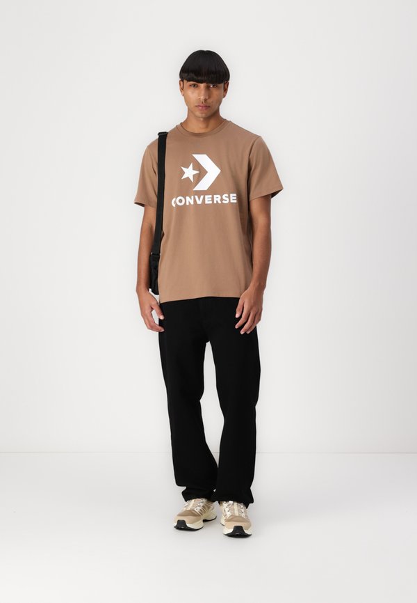 GO TO STAR LOGO STANDARD UNISEX - Print T-shirt - mushroom forage3