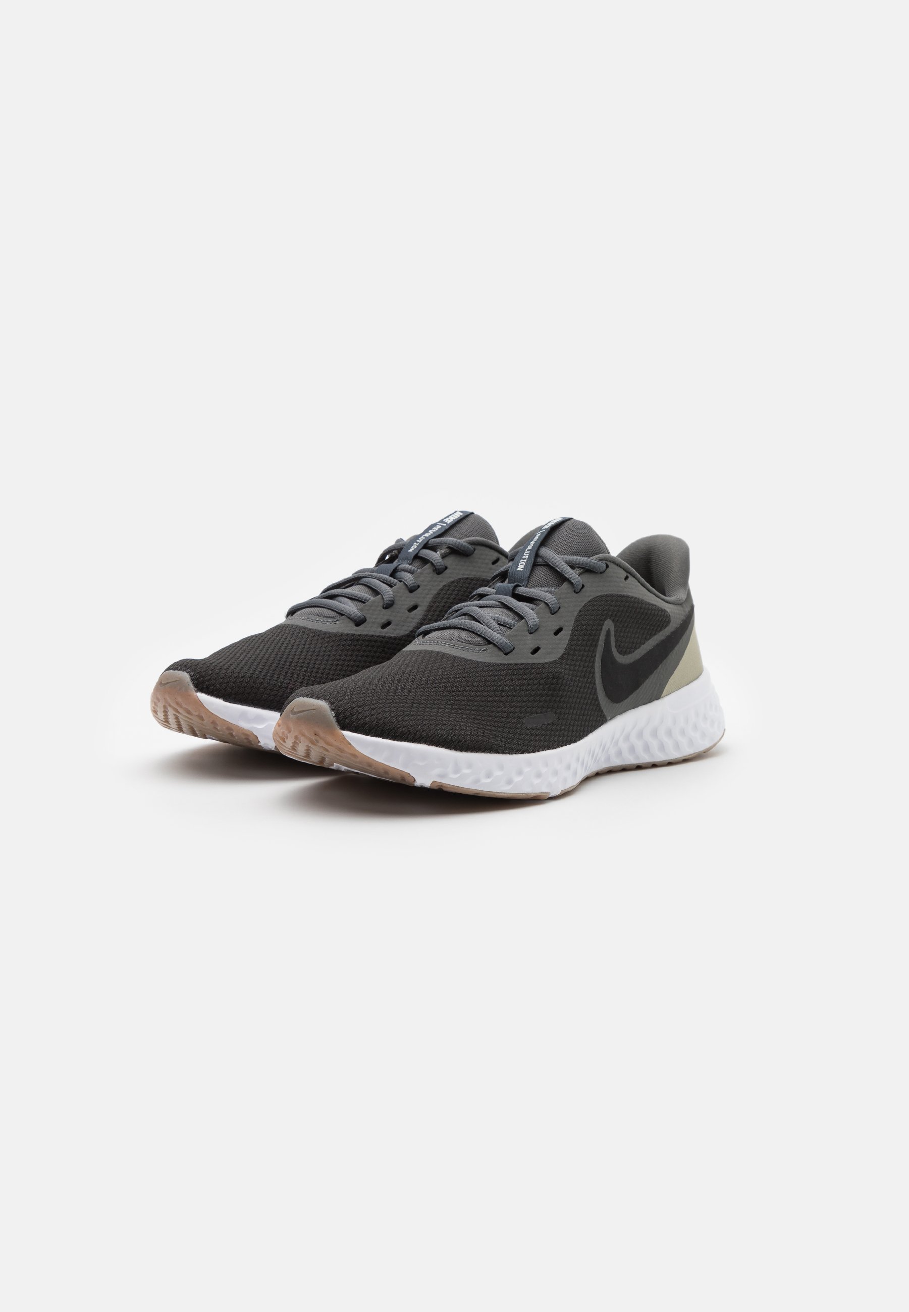 Nike Performance REVOLUTION 5 - Laufschuh Neutral - black/iron grey/light  army/schwarz - Zalando.de