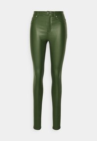 Επιλέχθηκε, black forest