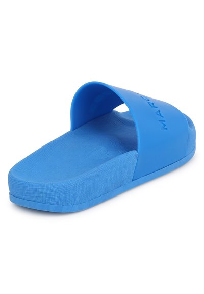 Sandalo blu in gomma testurizzata. Presenta una fascia ampia e una suola piatta. Design leggero, ideale per l'uso quotidiano.