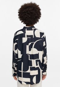 Eterna PRINTBLUSE - LOOSE FIT - Hemdbluse - schwarz